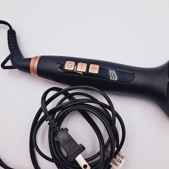 Visage Pro Style Hair Straightening Brush With Adjustable Heat Settings - Picture 7 of 10